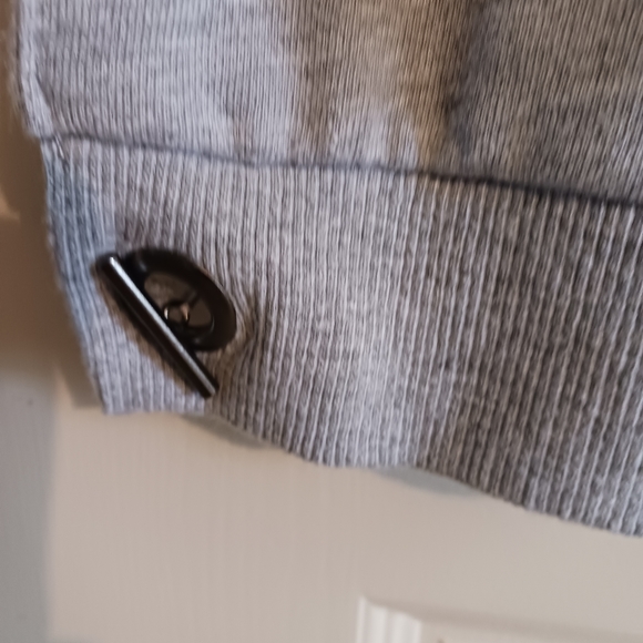 Free Generation Los Angeles Gray Sweatshirt - Picture 5 of 7